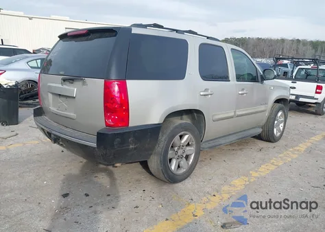 2009 GMC Yukon Slt1 z USA, uszkodzony, nr VIN 1GKFC330X9R147664
